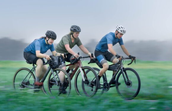 GARNEAU CLUTCH JERSEY AND CORRIDGE BIB REVIEW