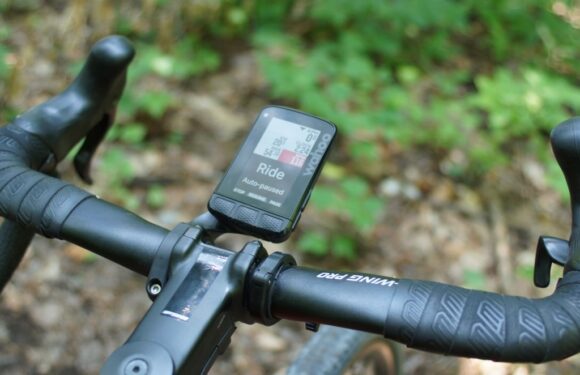 WAHOO ELEMNT ROAM V2 GPS BICYCLE COMPUTER REVIEW