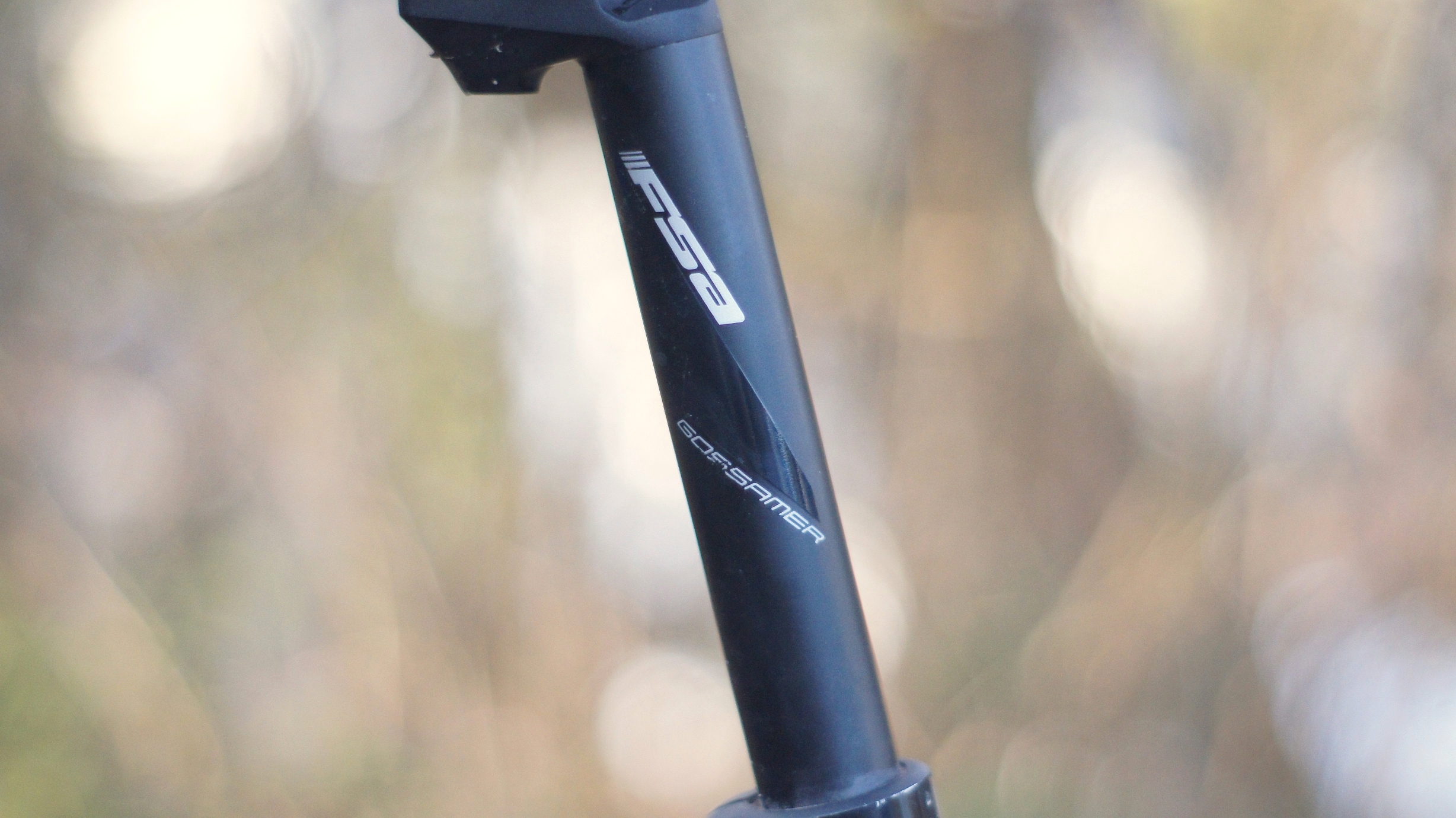 FSA GOSSAMER SEATPOST REVIEW: A Reliable Choice for Gravel Enthusiasts